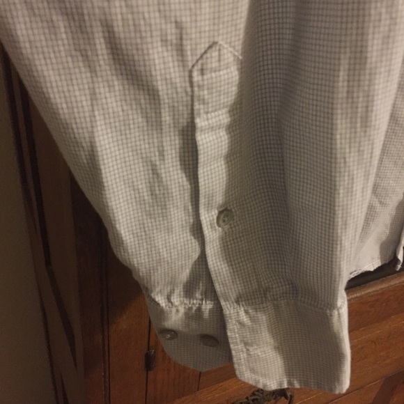 Calvin Klein men’s dress shirt - Picture 3 of 4